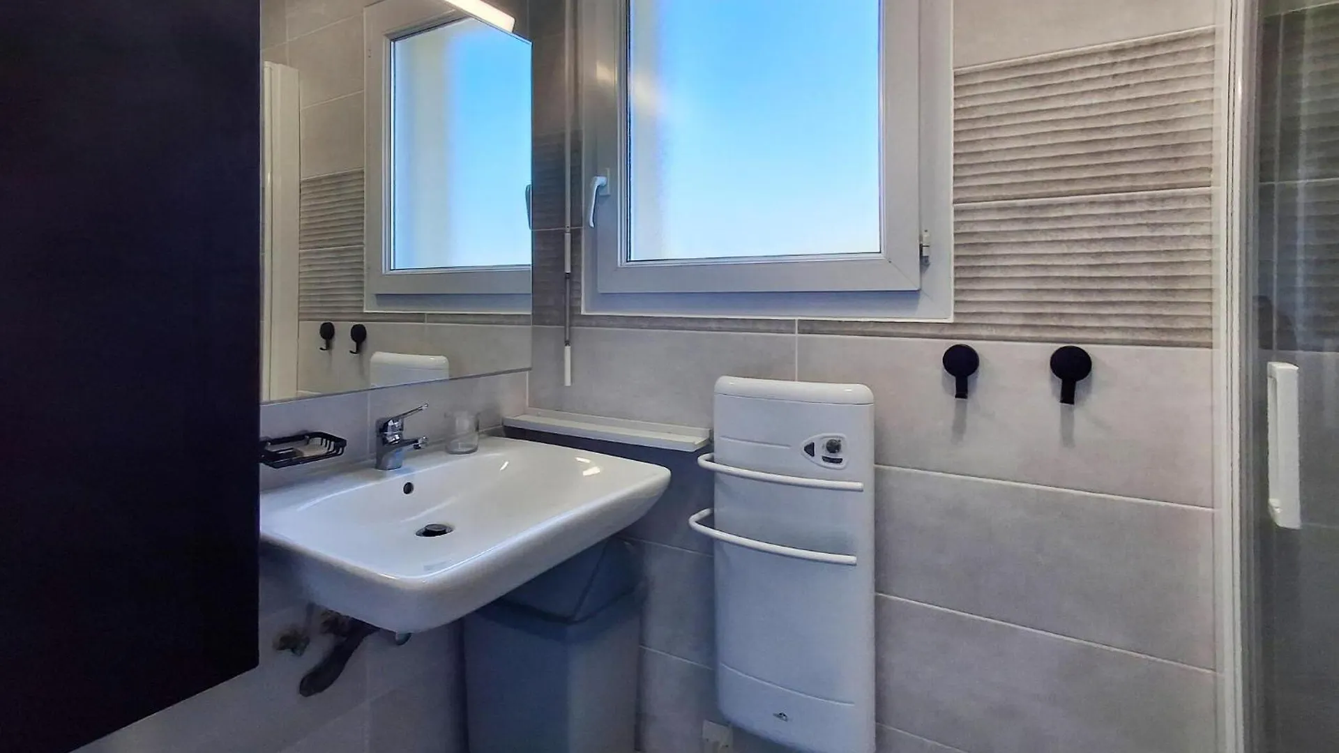 Cozy Home In Loctudy With Wifi 0*,